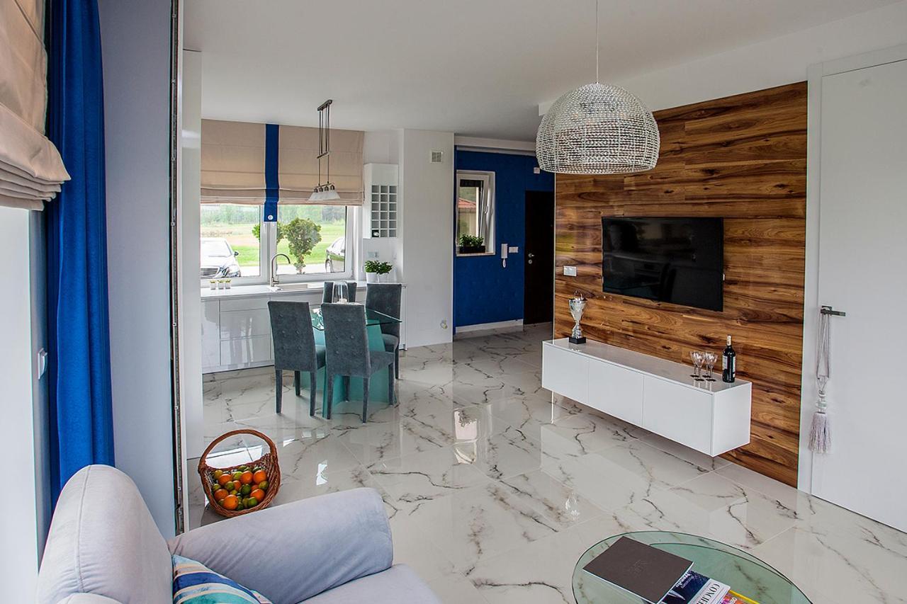 Golf Apartament W Sobieniach Sobienie Jeziory Εξωτερικό φωτογραφία